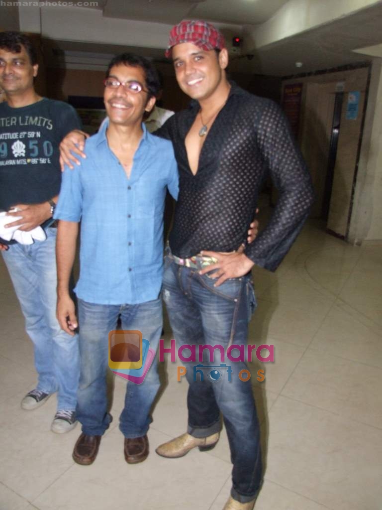 Vrajesh Hirjee, Yash Tonk at the Team premiere in Sun City on 4th June 2009 