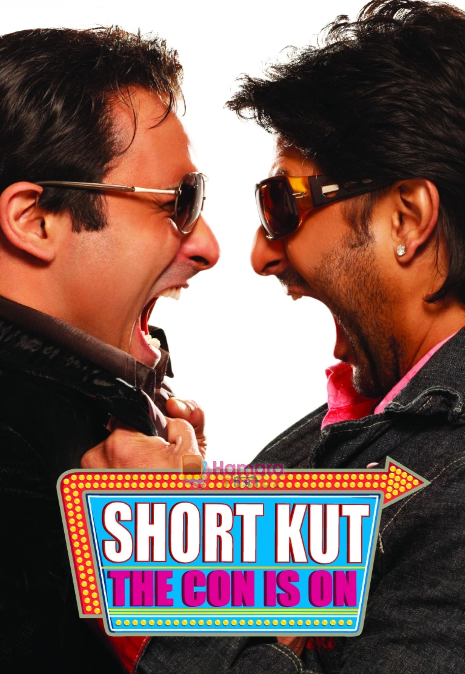 Akshay Khanna, Arshad Warsi in the still from movie Shortkut on 15th June 2009 