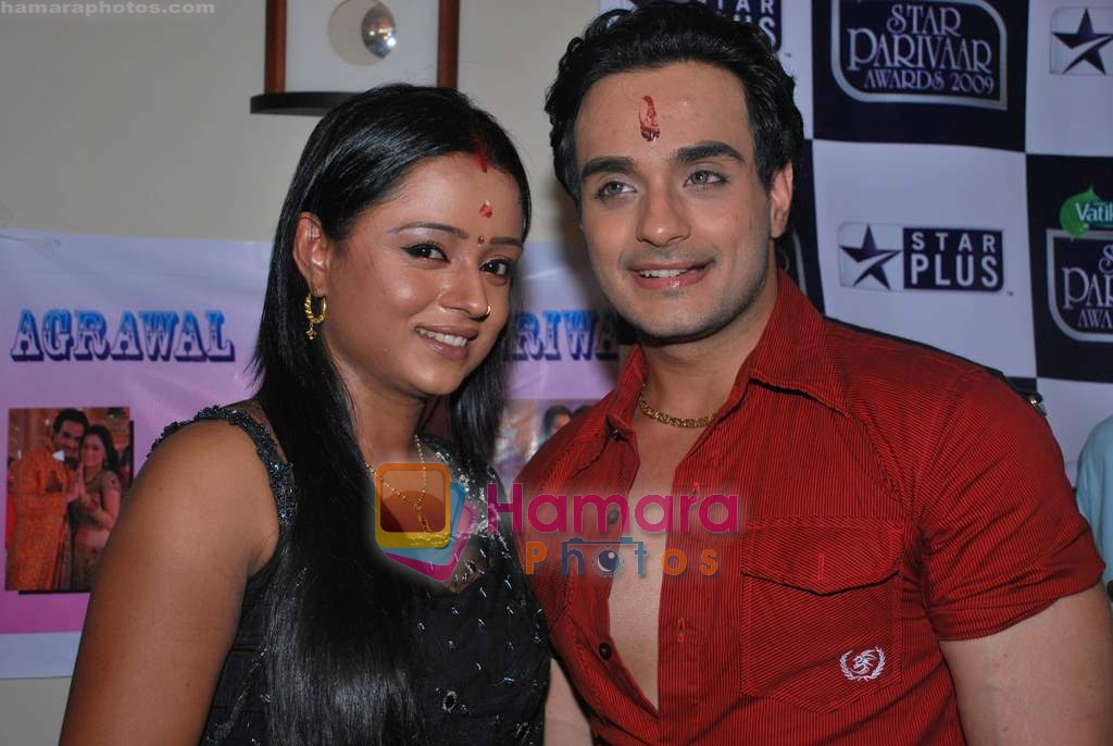 Parul Chauhan, Angad Hasija at Star Pariwar Promotional Event in Kandivili on 17th June 2009 