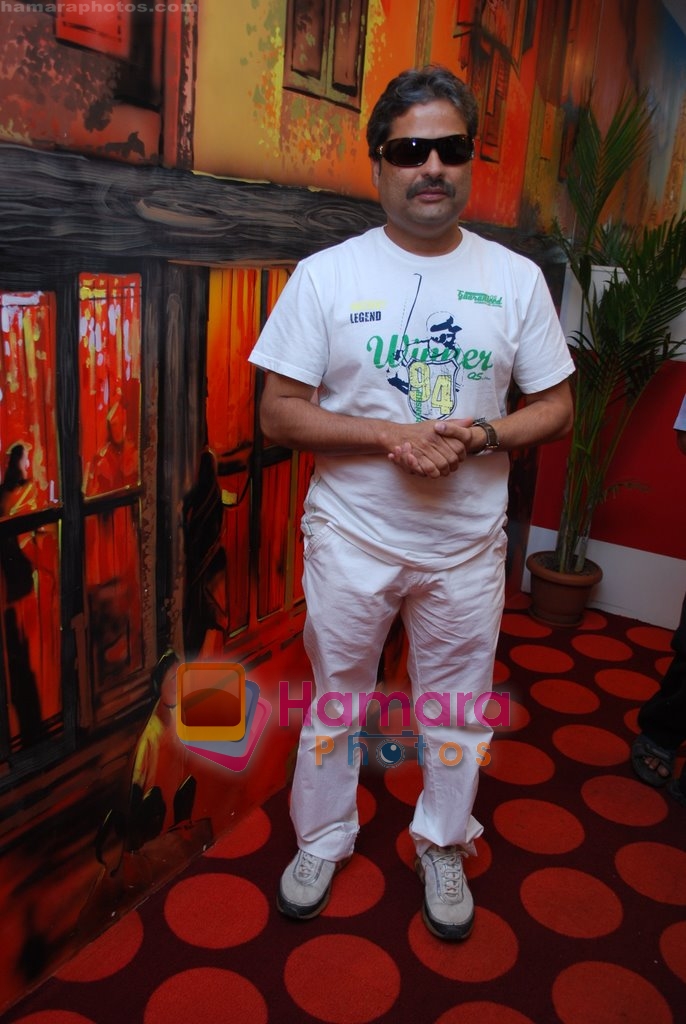 Vishal Bharadwaj promote Kaminay on Red FM in Mumbai on 1st July 2009 