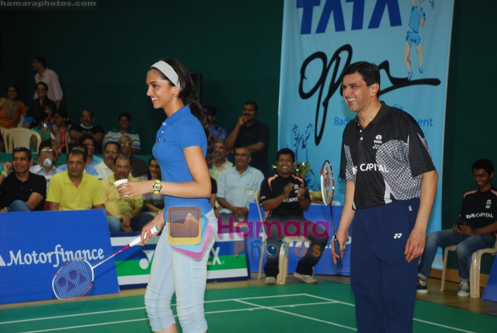 Deepika Padukone at Tata Open finale in CCI, Mumbai on 5th June 2009 