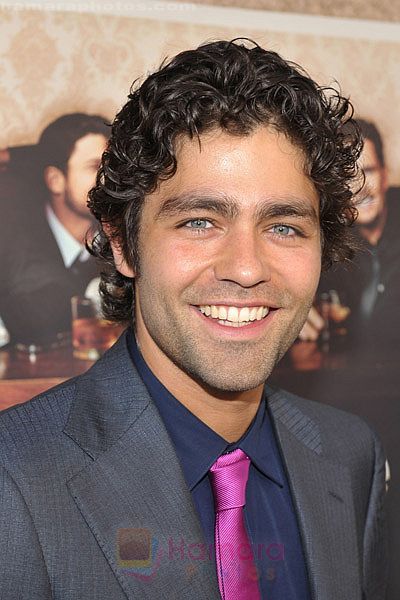 Adrian Grenier at the LA premiere of the six season of ENTOURAGE on July 9, 2009