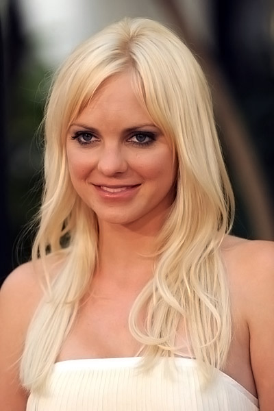 Anna Faris at the LA Premiere of FUNNY PEOPLE on 20th July 2009 at ArcLight Hollywood, California 