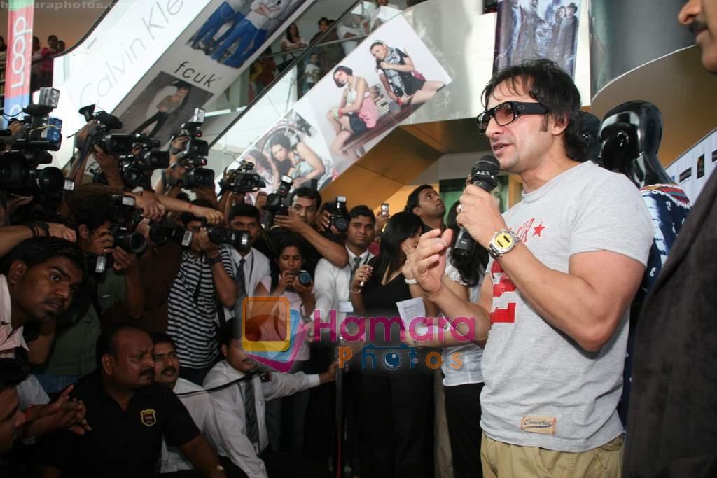 Saif Ali Khan promoted the Love Aaj Kal Apparel Line at Shoppers Stop on 23rd July 2009 