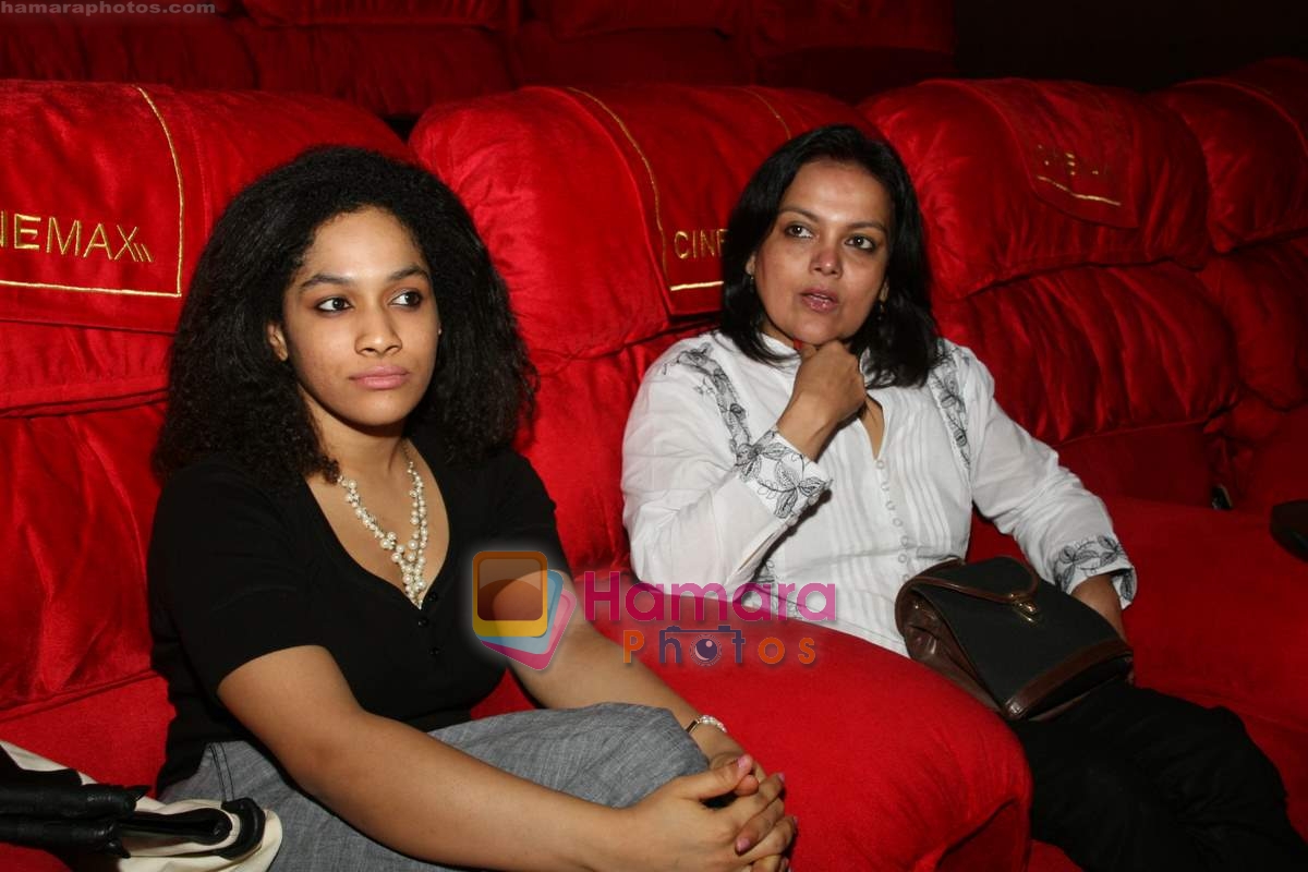 Sushmita Mukherjee at the music Launch of Teree Sang in Cinemax, Mumbai on 27th July 2009 
