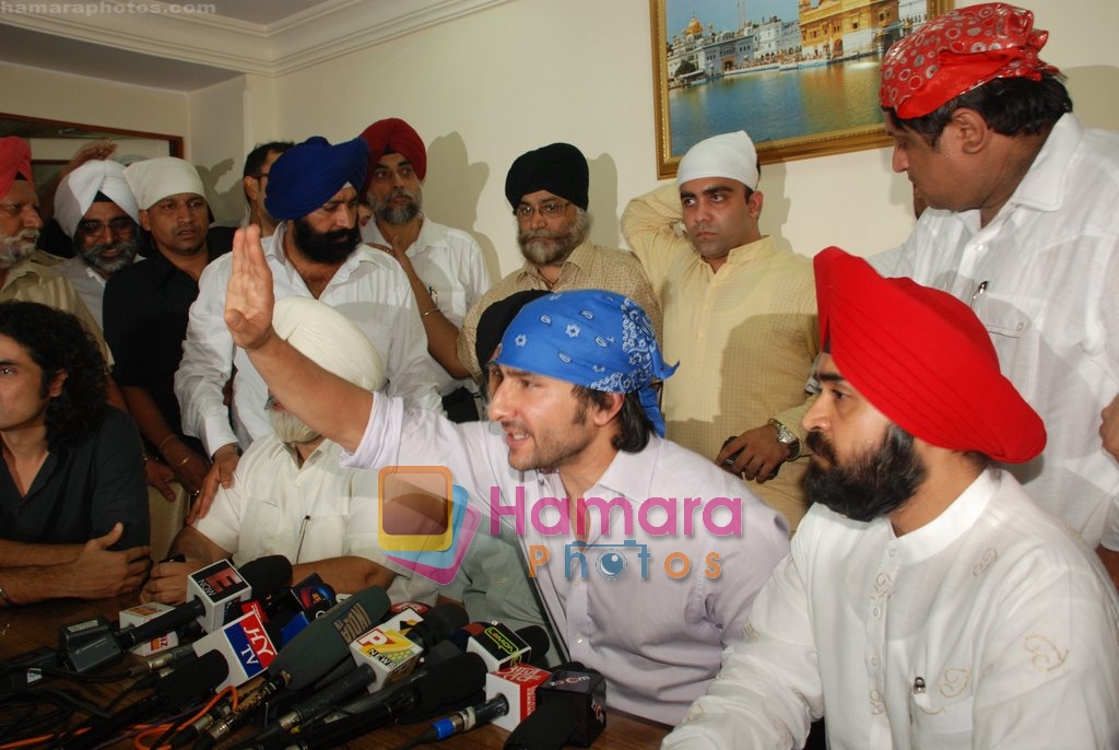 Sikh Community clears Saif Ali Khan�s Love Aaj Kal in Mumbai on 29th July 2009 