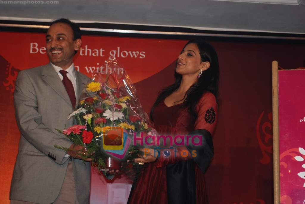 Vidya Balan launches new Dabur products on 31st July 2009