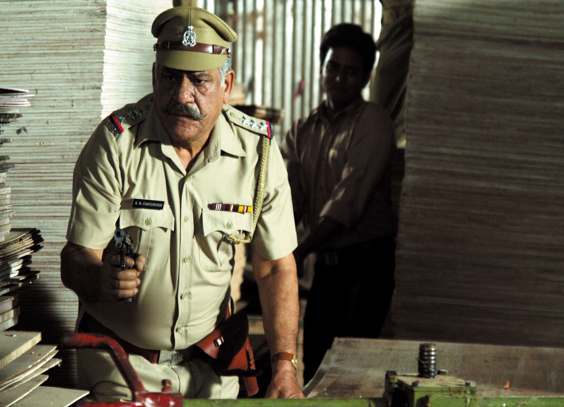 om puri in the still from movie Baabarr