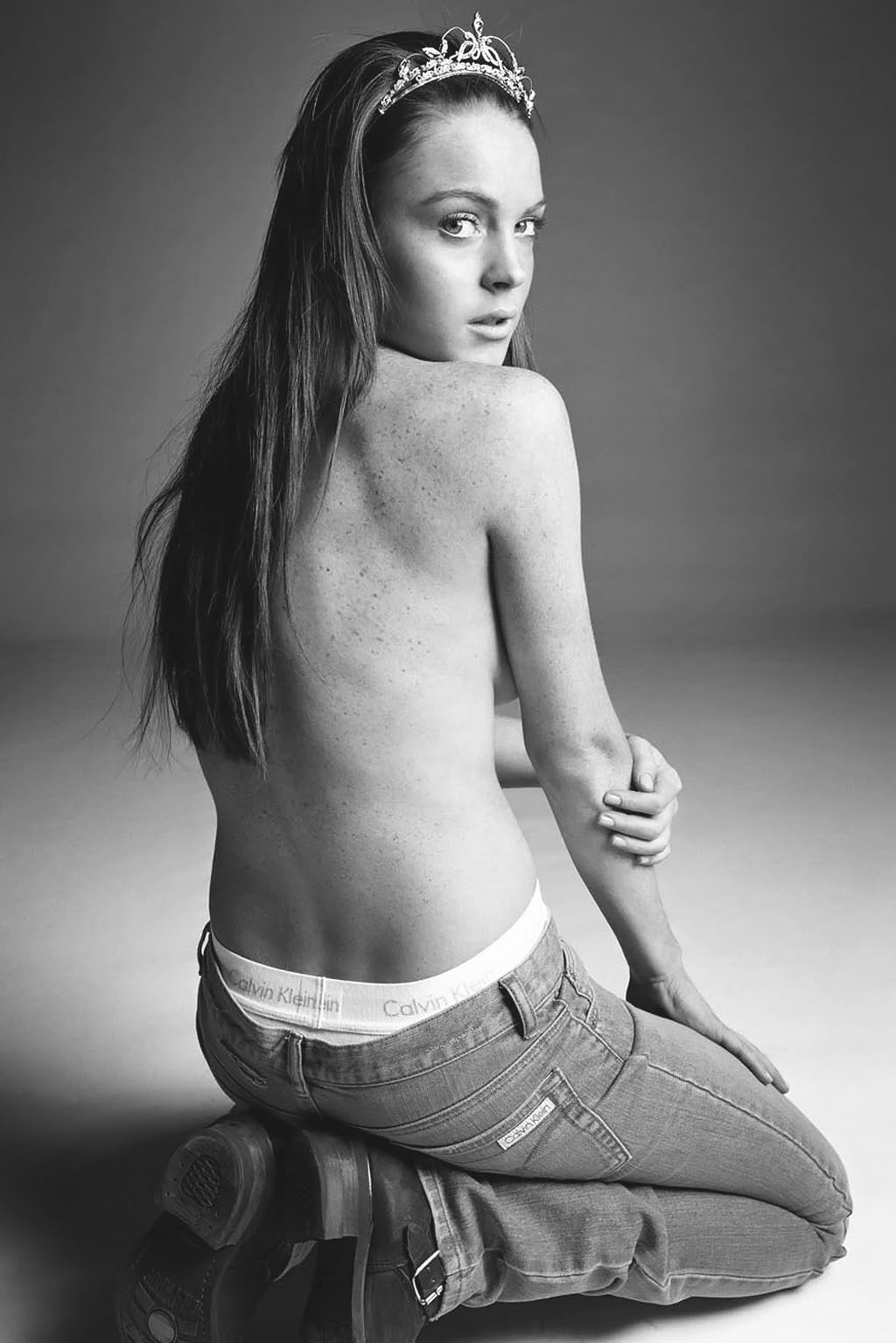 Lindsey Lohan for Tiara Photoshoot 