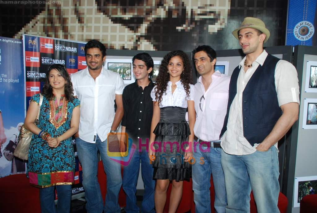 Madhavan, Ayesha Kapur, Parzun Dastur, Arunoday Singh, Sanjay Suri at Sikandar promotional event in PVR on 17th Aug 2009 