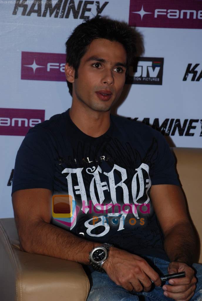 Shahid Kapoor at Kaminey promotional event in Fame on 18th Aug 2009 