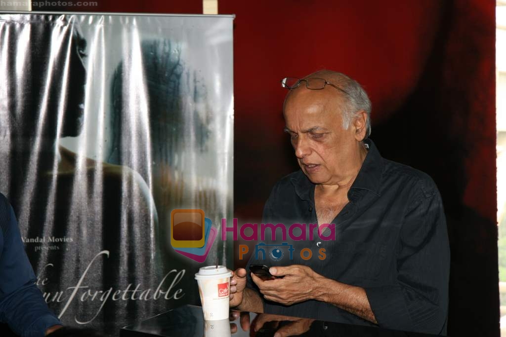 Mahesh Bhatt at Ismail Darbar's music for film The Unforgettable in PVR on 18th Aug 2009 