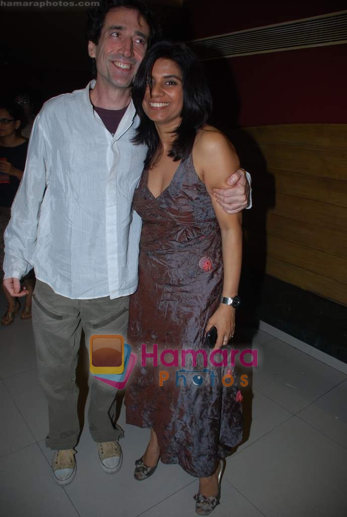 Mita Vashisht at Sikandar premiere  in Fun on 20th Aug 2009 