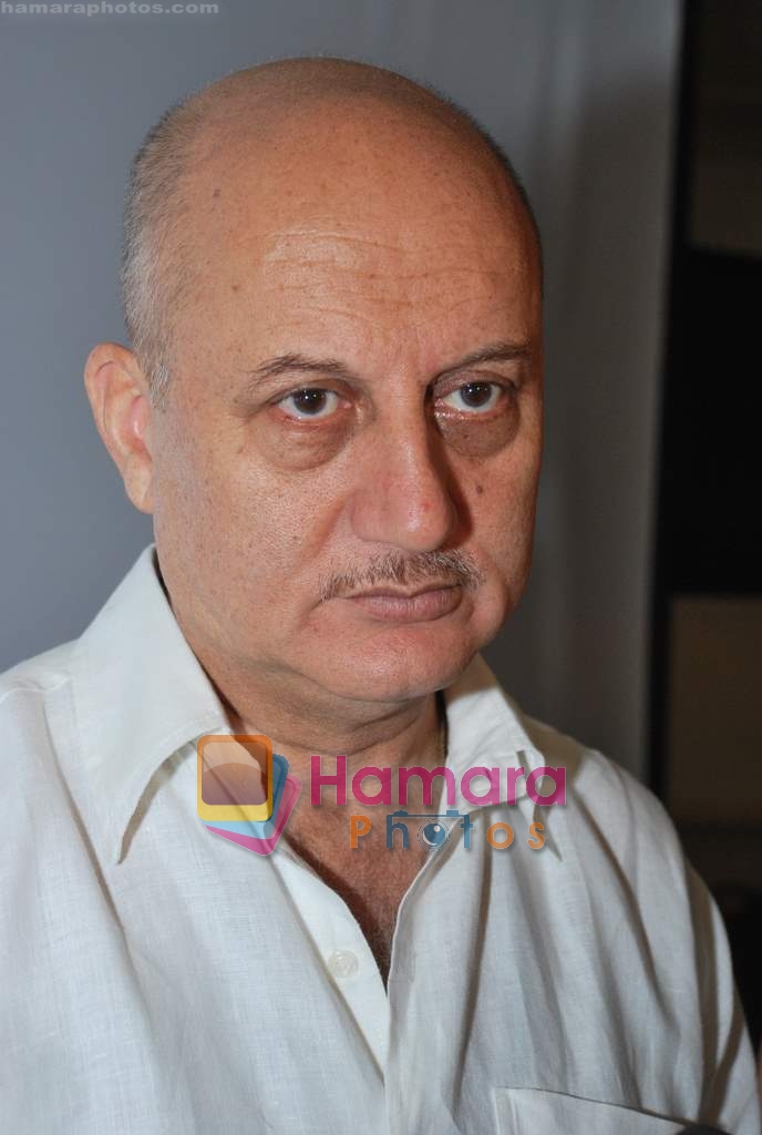 Anupam Kher at Yeh Mera India press meet in Time N Again on 20th Aug 2009 