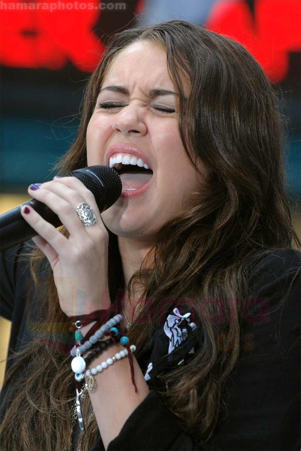 Miley Cyrus Performs On NBC's TODAY on August 28, 2009 at Rockefeller Center, NY 