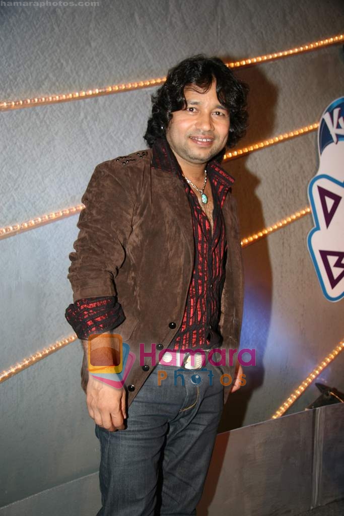 Kailash Kher at Mtv Desi Beats on location in Madh on 27th Aug 2009 