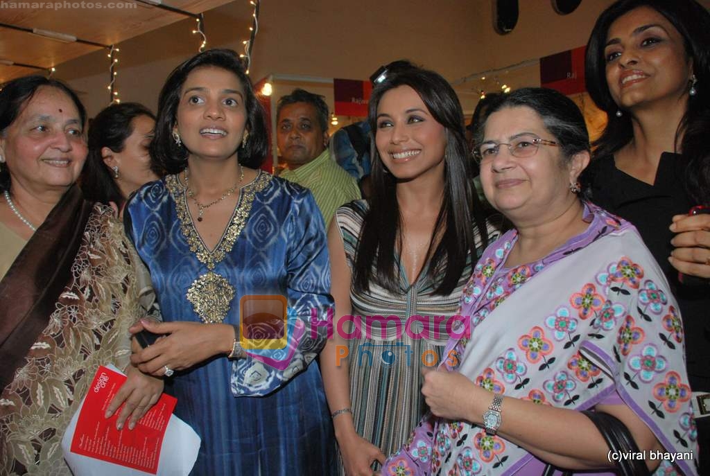 rajshree birla with rani Mukherjee at Sahachari Foundation event in Mumbai 