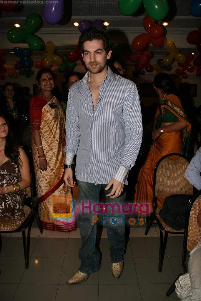 Neil Mukesh at the launch of UKIERI's study india programmes in CCI, Mumbai on 2nd Sep 2009 
