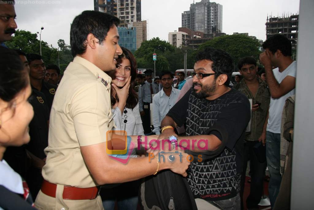 Shreyas Talpade, Shenaz Treasurywala at the Aagey Se Right promotional event in Oberoi Mall on 4th Sep 2009 