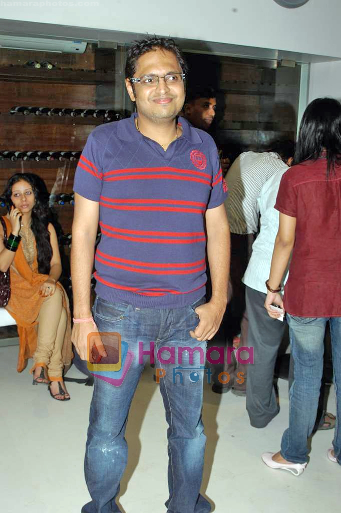 at the launch of Chintu Bhosle's new album Sapne Suhane in Puro on 7th Sep 2009 