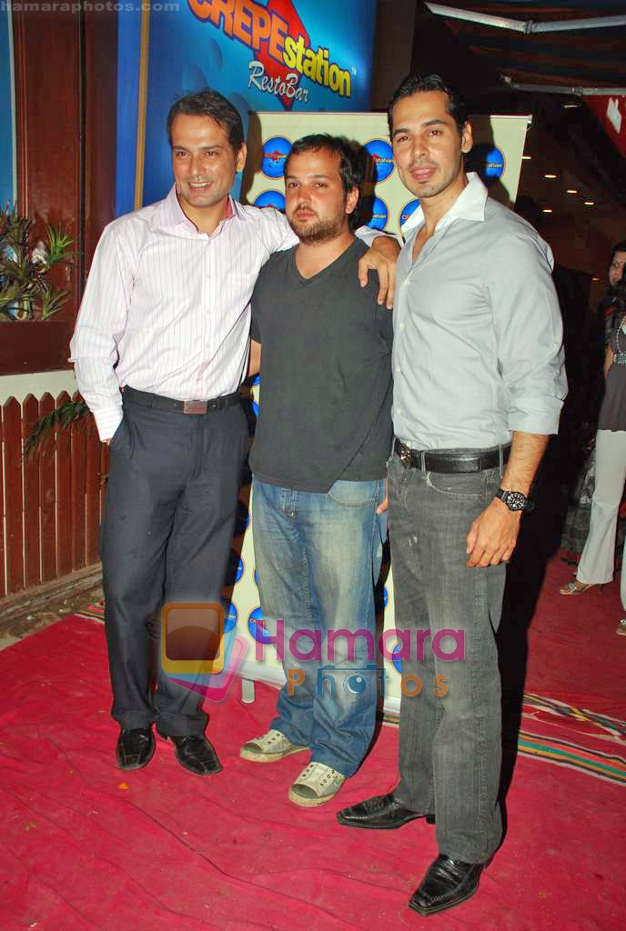 Dino Morea at the launch of Crepe Station in Fort on 10th Sep 2009 