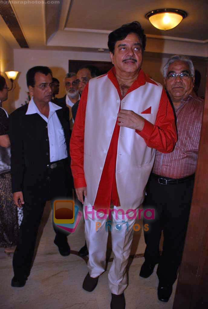 Shatrughan Sinha at Ram Jethmalani honour by Sahyog Foundation in Ramada Palm Grove, Mumbai on 13th Sep 2009 