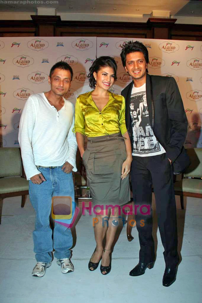 Jacqueline Fernandes, Ritesh Deshmukh, Sujoy Ghosh at the First look launch of Aladin in Taj Land's End on 16th Sep 2009 