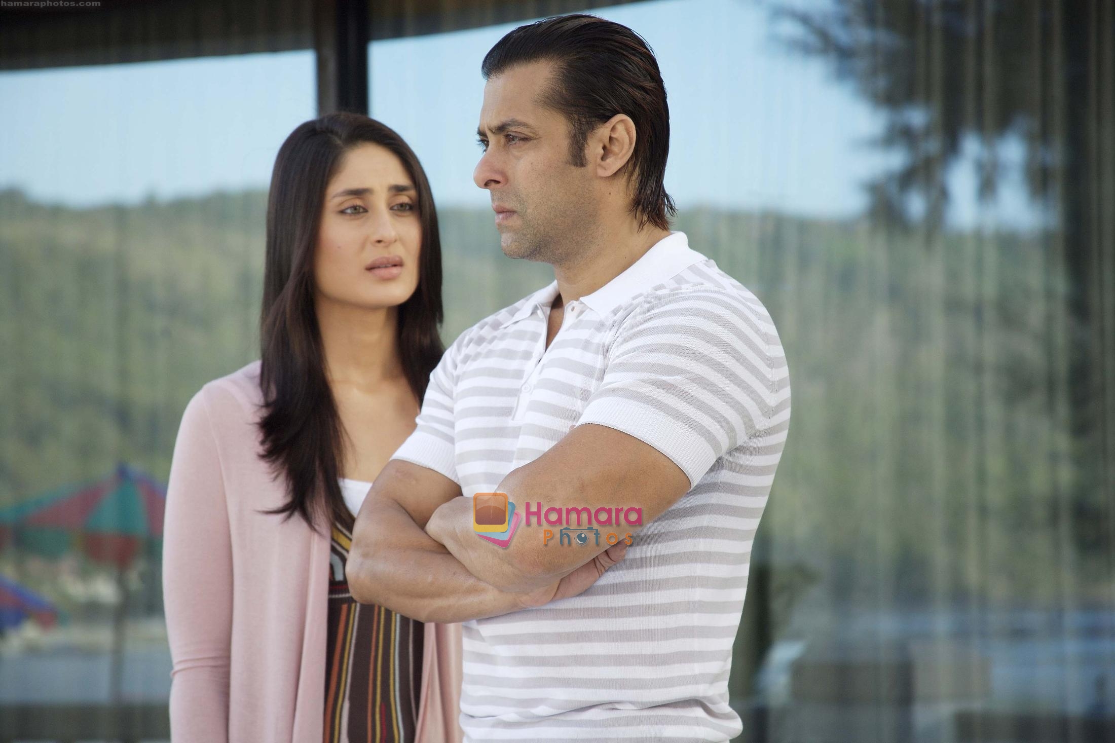 Kareena Kapoor, Salman Khan in the still from movie Main Aur Mrs Khanna