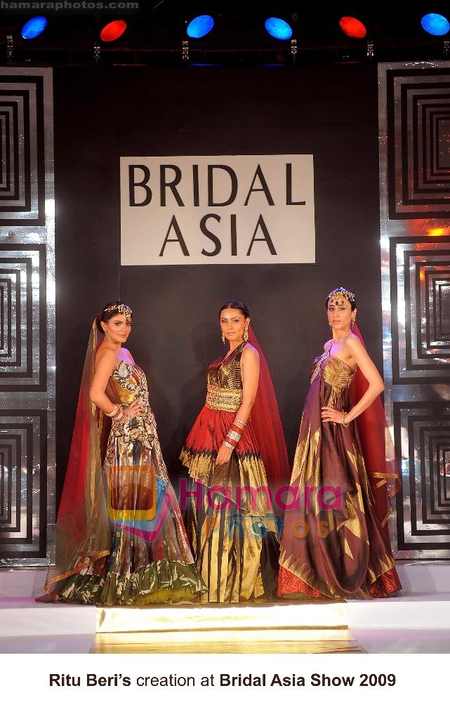 at Bridal Asia Fashion Celebration in Hyatt Regency, New Delhi on 16th Sep 2009 