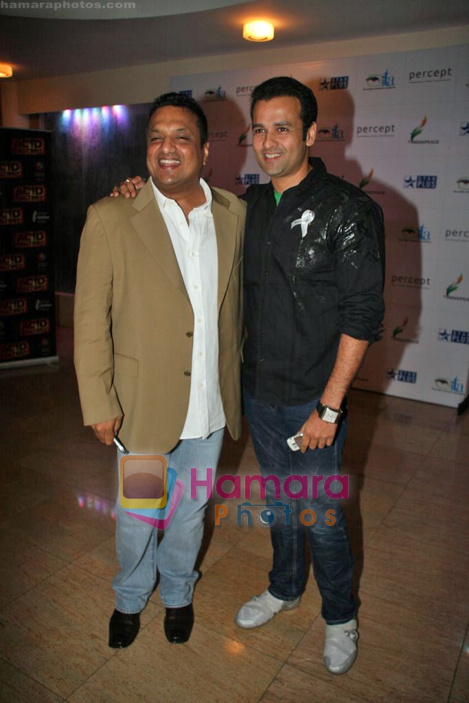 Sanjay Gupta, Rohit Roy at Peace for India concert organised by ITA, Percept and Star Plus in The Club on 23rd Sep 2009 