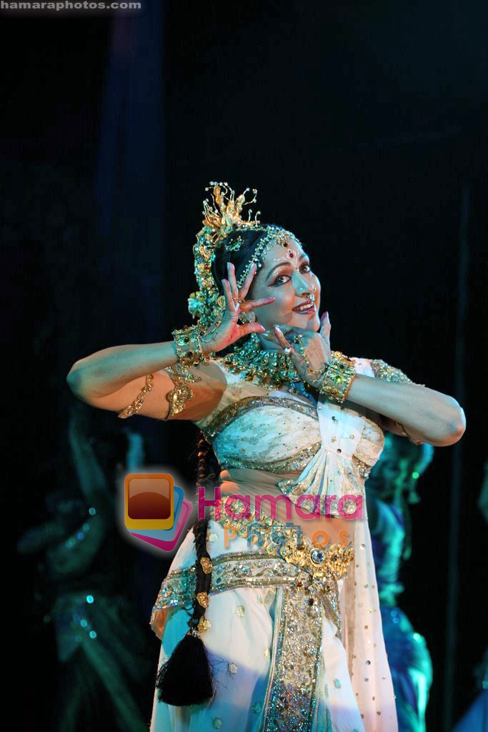 Hema Malini's performance in Santacruz, Mumbai on 27th Sep 2009 