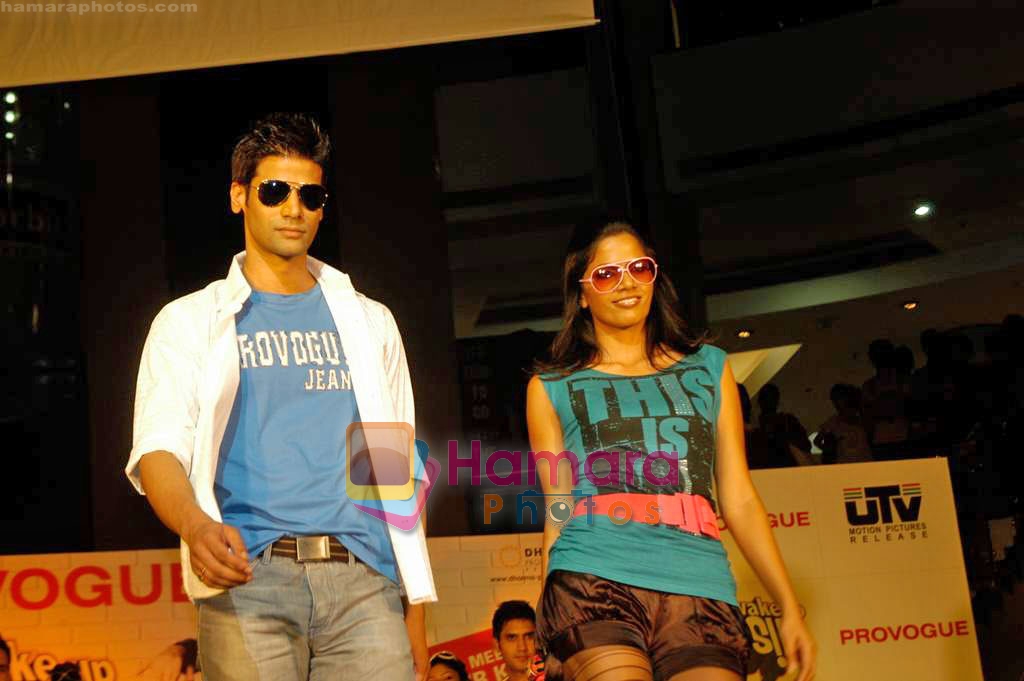 at Wake up Sid press meet in Inorbit Mall on 29th Sep 2009 