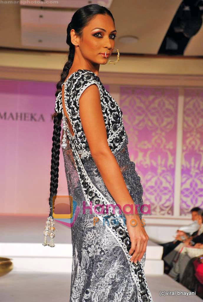Model walks the ramp for Maheka Mirpuri Show in Taj President on 1st Oct 2009 