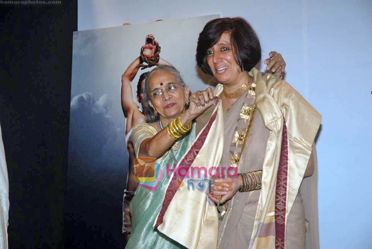 at Krishna Mehta Peta Event  in Taj Land's End on 2nd Oct 2009 