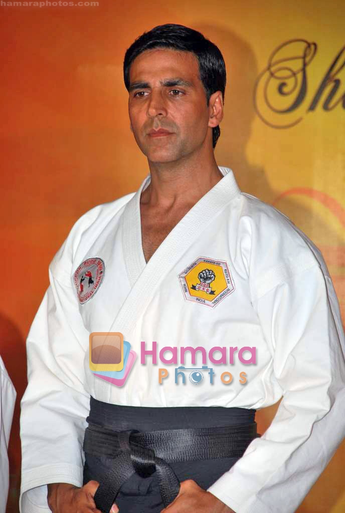 Akshay Kumar honoured with a Katana and a sixth degree Black Belt in Kuyukai Gojuryu Karate in Novotel on 12th Oct 2009 