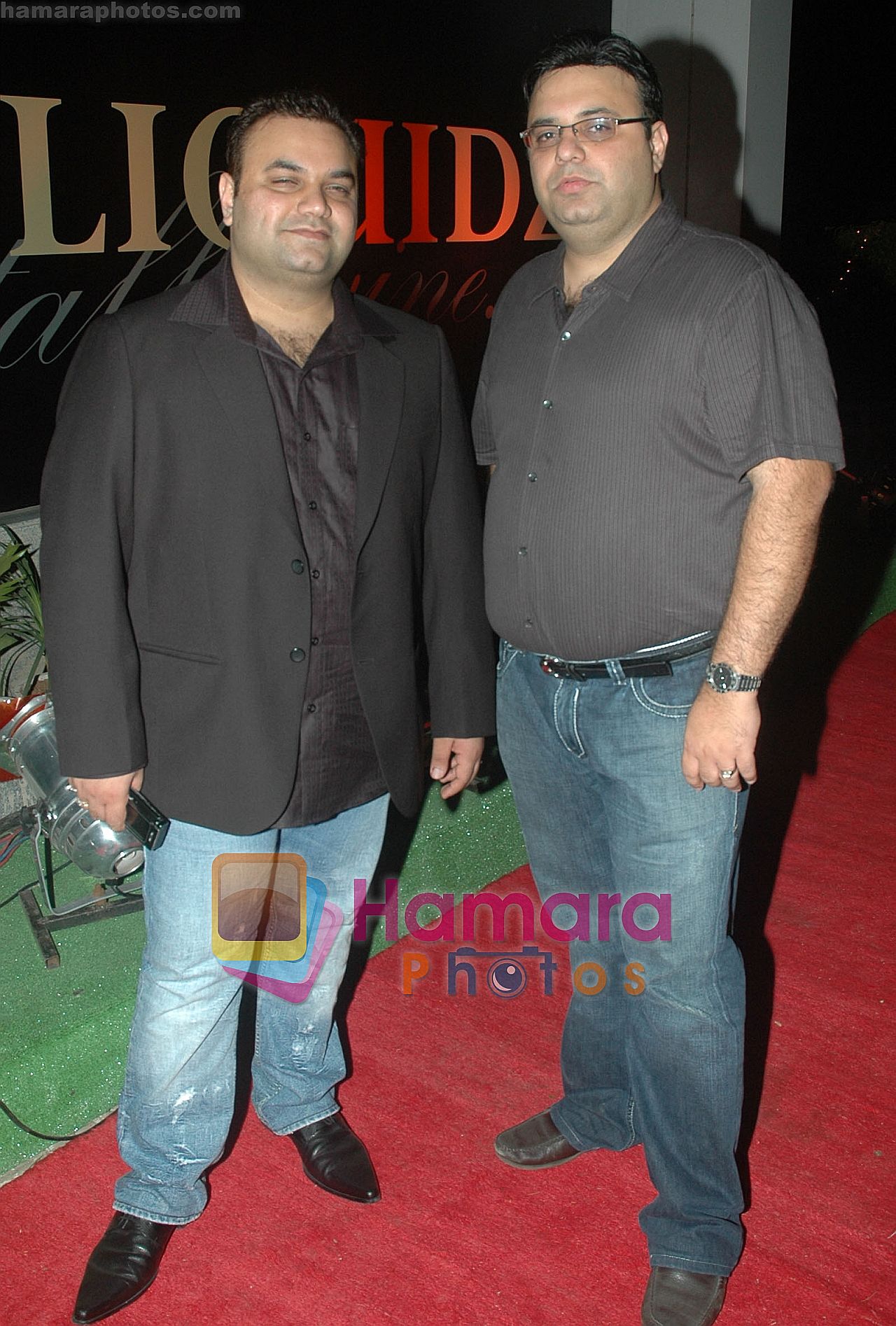 Hosts MOksh & Manish Sani at the Launch of Living Liquidz in Tata Star Bazaar on 12th Oct 2009