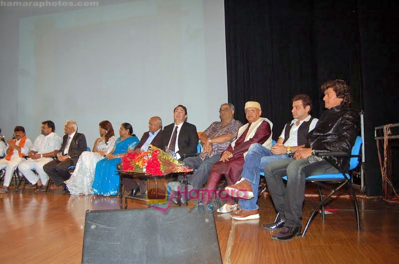 Randhir Kapoor, Boney Kapoor, Sanjay Kapoor, Aadesh Shrivastav at Indore's Global Cinema festival on 11th Oct 2009 