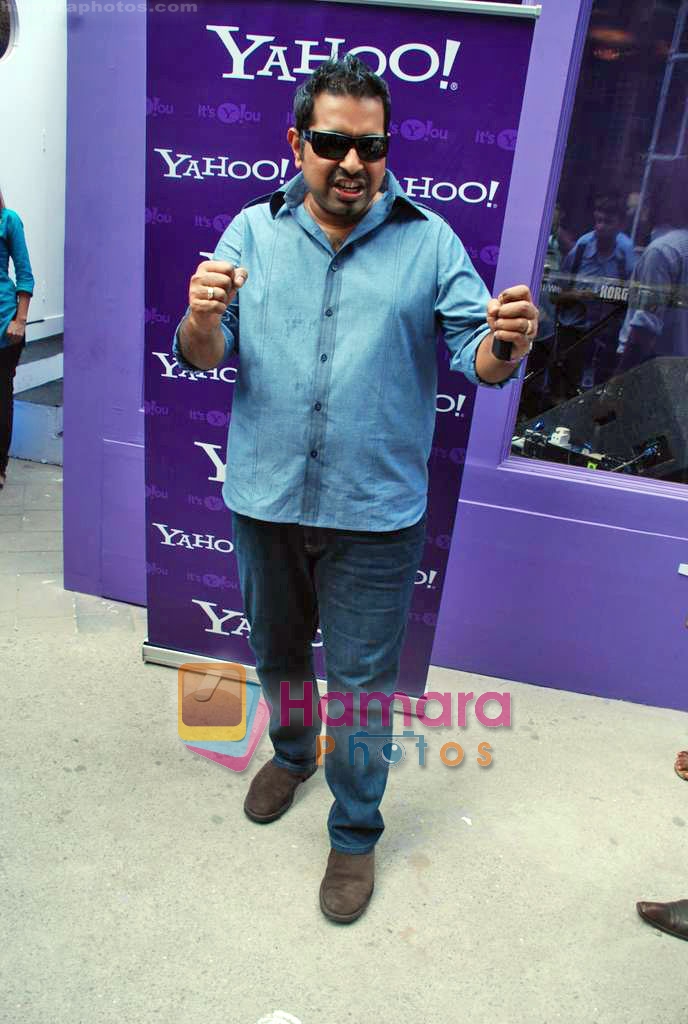 Shankar Mahadevan at Yahoo promotional event in Phoneix Mill on 14th Oct 2009 