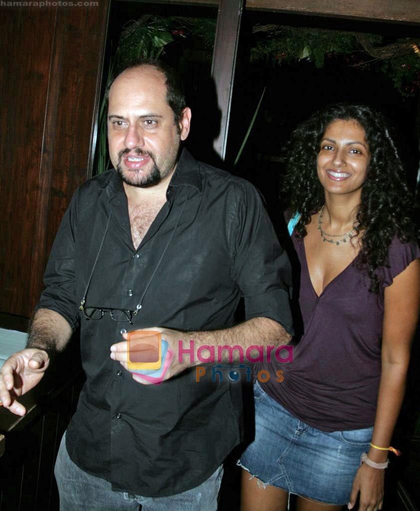 Farohk Chotia and Sheetal Malhar at Busaba Lounge's 8th Anniversary bash in Mumbai on 21st Oct 2009