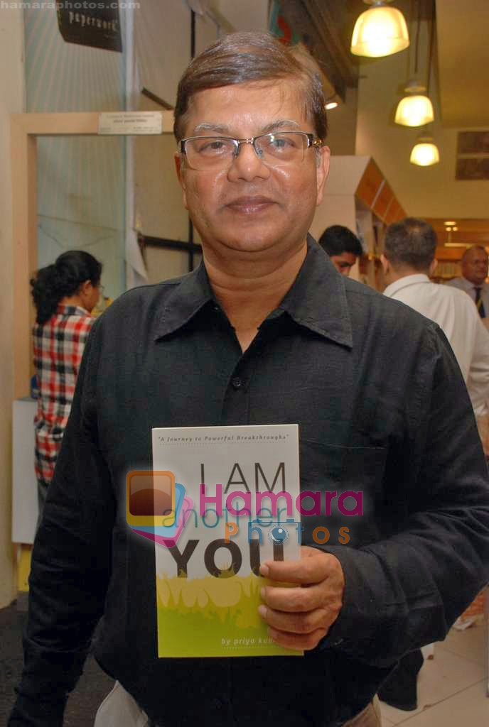 Rakesh Pandey at Priya Kumar's book launch I Am another YOU in Mumbai on 23rd Oct 2009