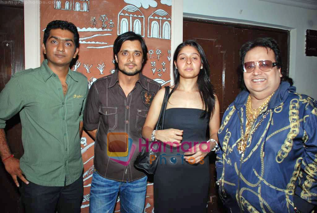 Bappi Lahiri,Sunidhi Chauhan at Gandhi Ne Kaha Tha play in Ravindra Natya Mandir on 25th Oct 2009 