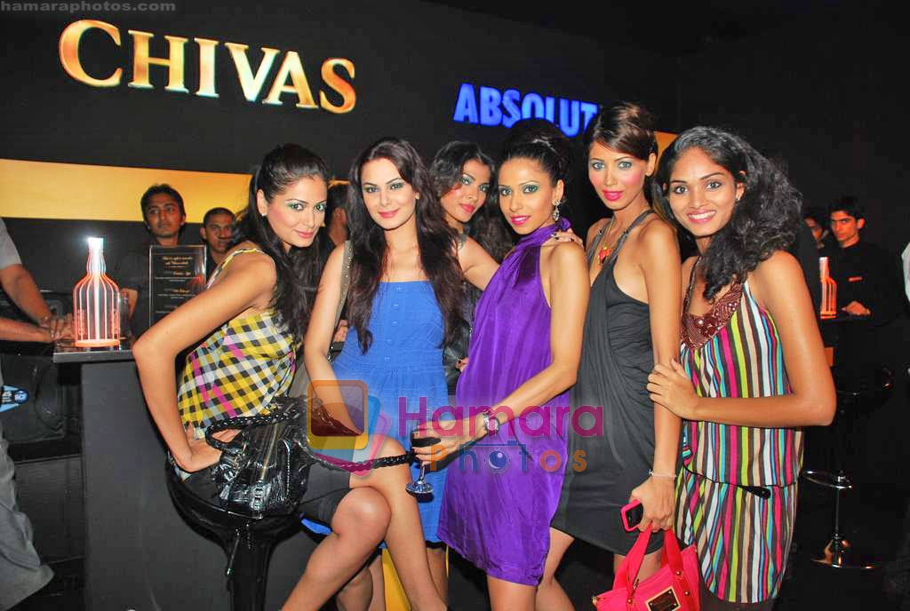at HDIL Chivas Lounge day 4 on 15th Oct 2009 