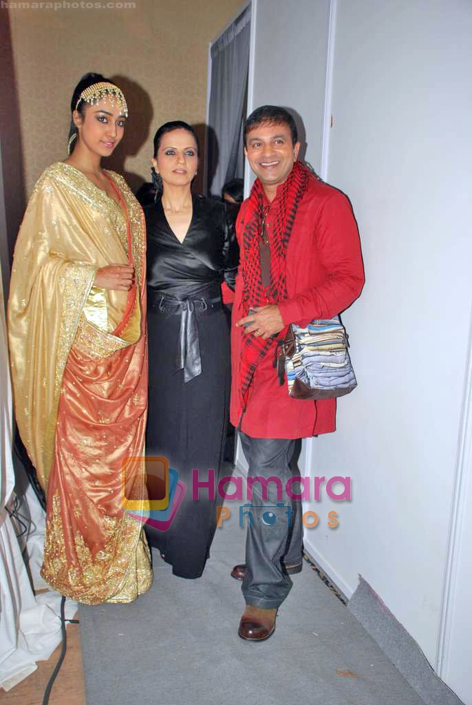 at the Showcase of Neeta Lulla, Krishna Mehta's Millionaire Home show in Leela on 25th Oct 2009 