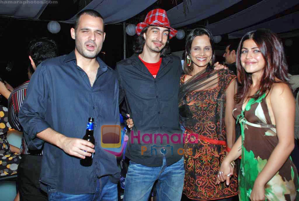 Shenaz Treasurywala at Gitanjali Bollywood bash in Vie Lounge on 26th Oct 2009 