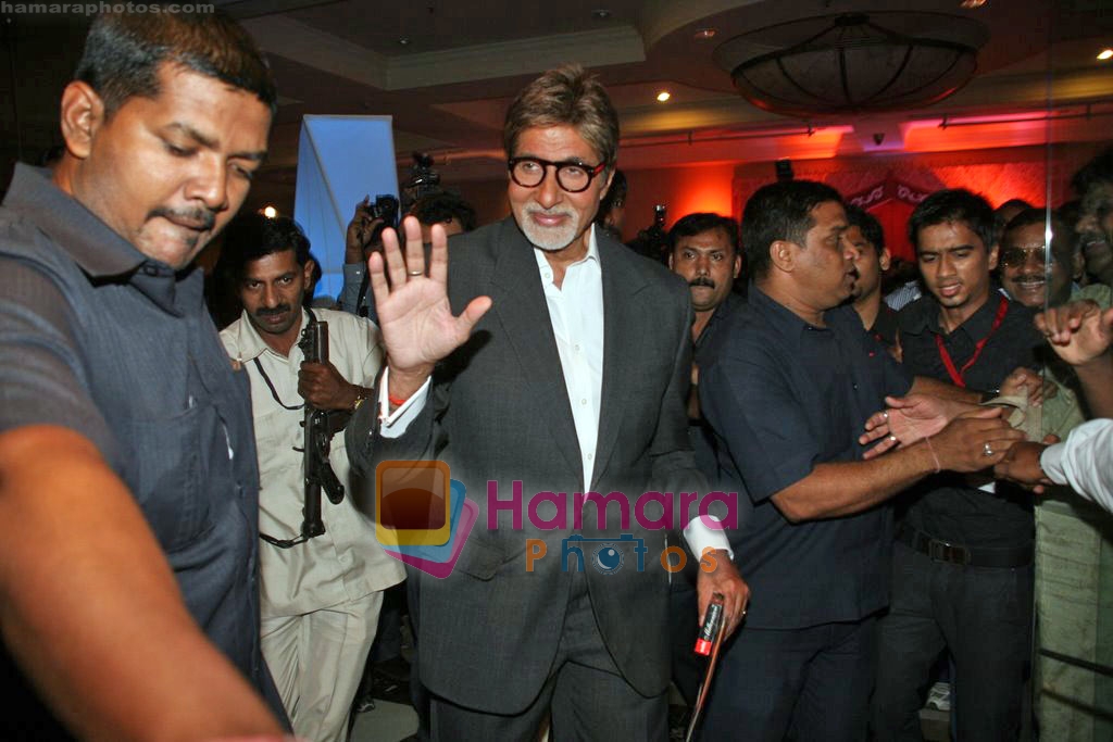 Amitabh Bachchan met the Aladin-Godrej Contest winners at a gala event held in mumbai on 28th Oct 2009 