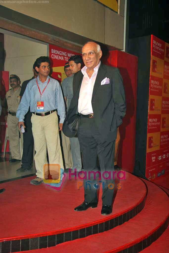 Yash Chopra at the opening ceremony of MAMI in Fun Republic on 29th Oct 2009 