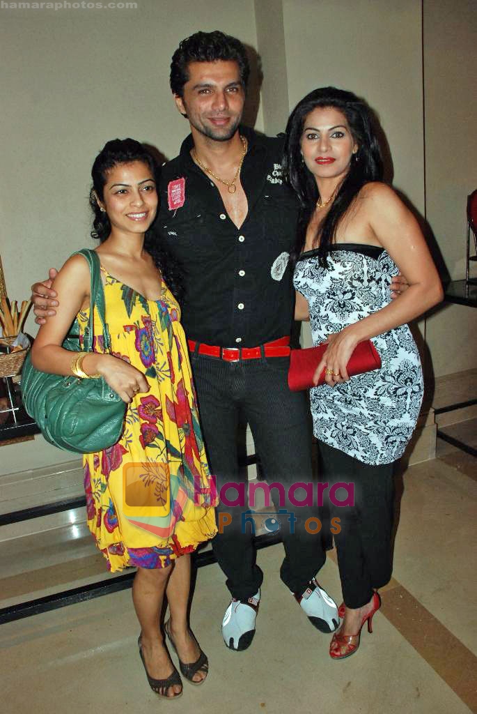 Actress Shweta and Actor Chetan with wife at The Eminence launch in J W Marriott on 29th Oct 2009
