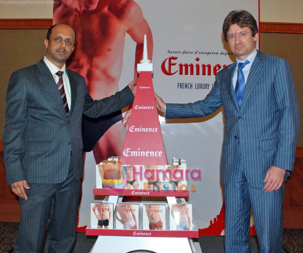 Maxwell Industries Owner Sunil Pathare andMr.Dominique CEO Eminence,from France at The Eminence launch in J W Marriott on 29th Oct 2009 
