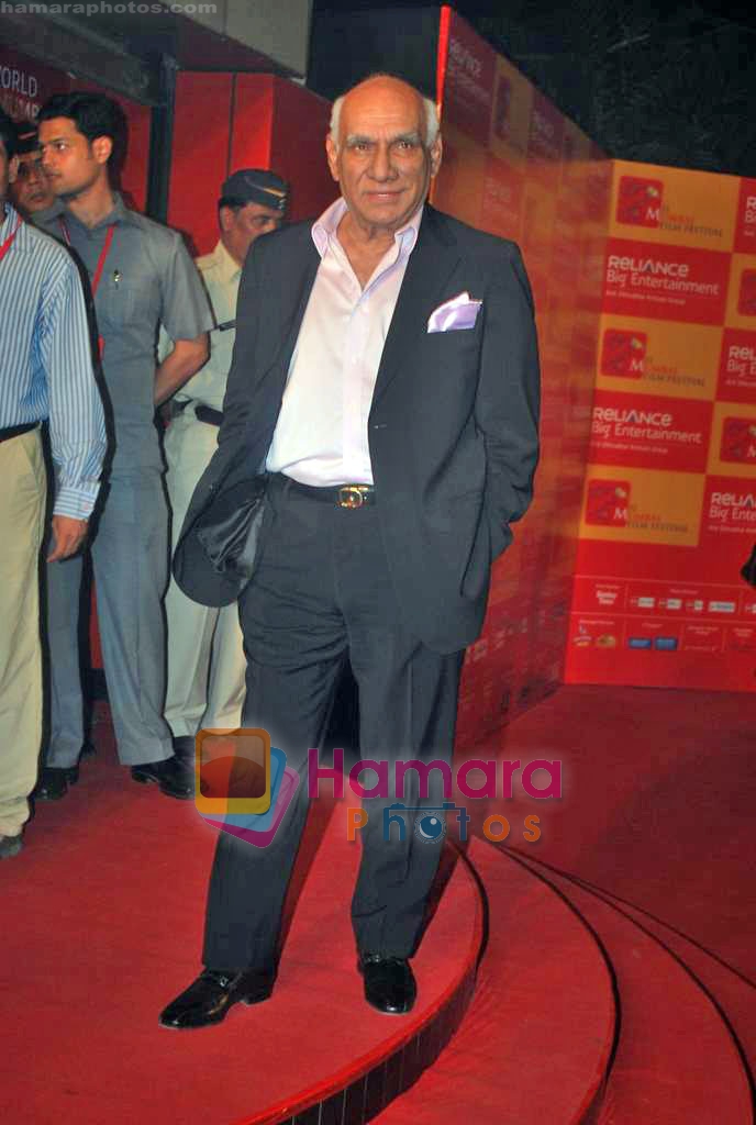 Yash Chopra at the opening ceremony of MAMI in Fun Republic on 29th Oct 2009 