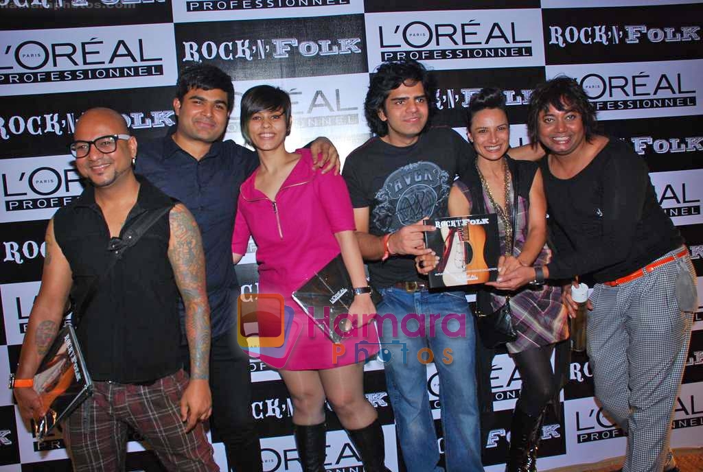 Adhuna Akhtar at Loreal Autumn Winter Color Collection launch in Grand Hyatt, Mumbai on 2nd Nov 2009 